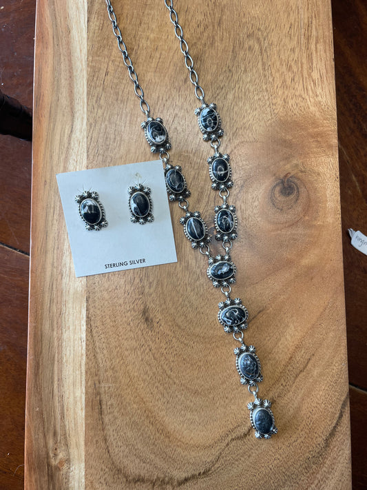 White Buffalo Lariat