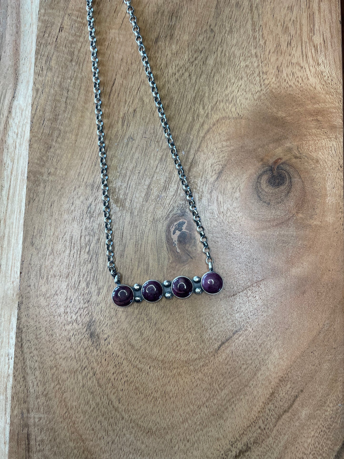 18" Purple Spiny Bar Necklace