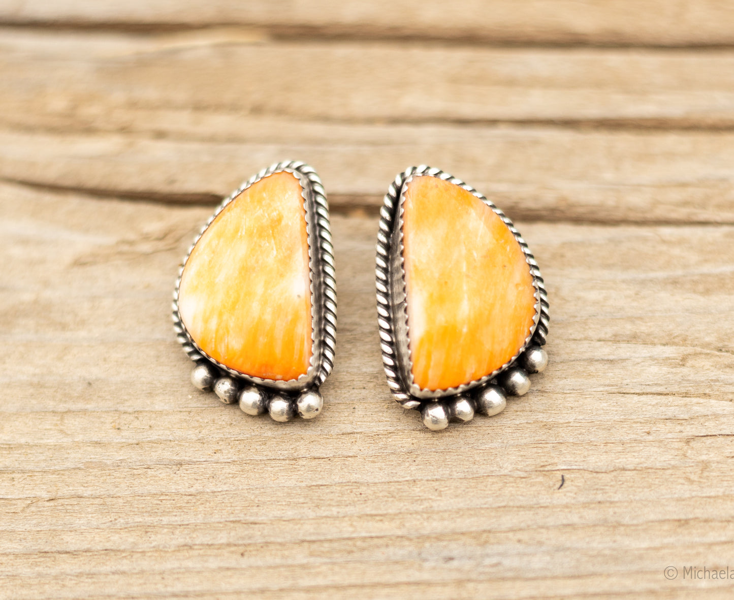 Light Spiny Triangle Studs