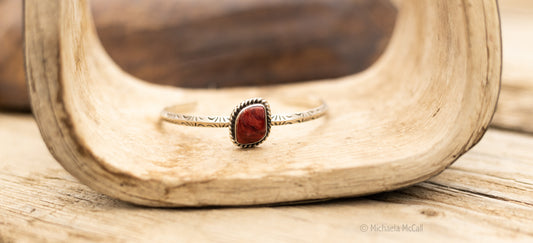 Red Spiny Dainty Bracelet