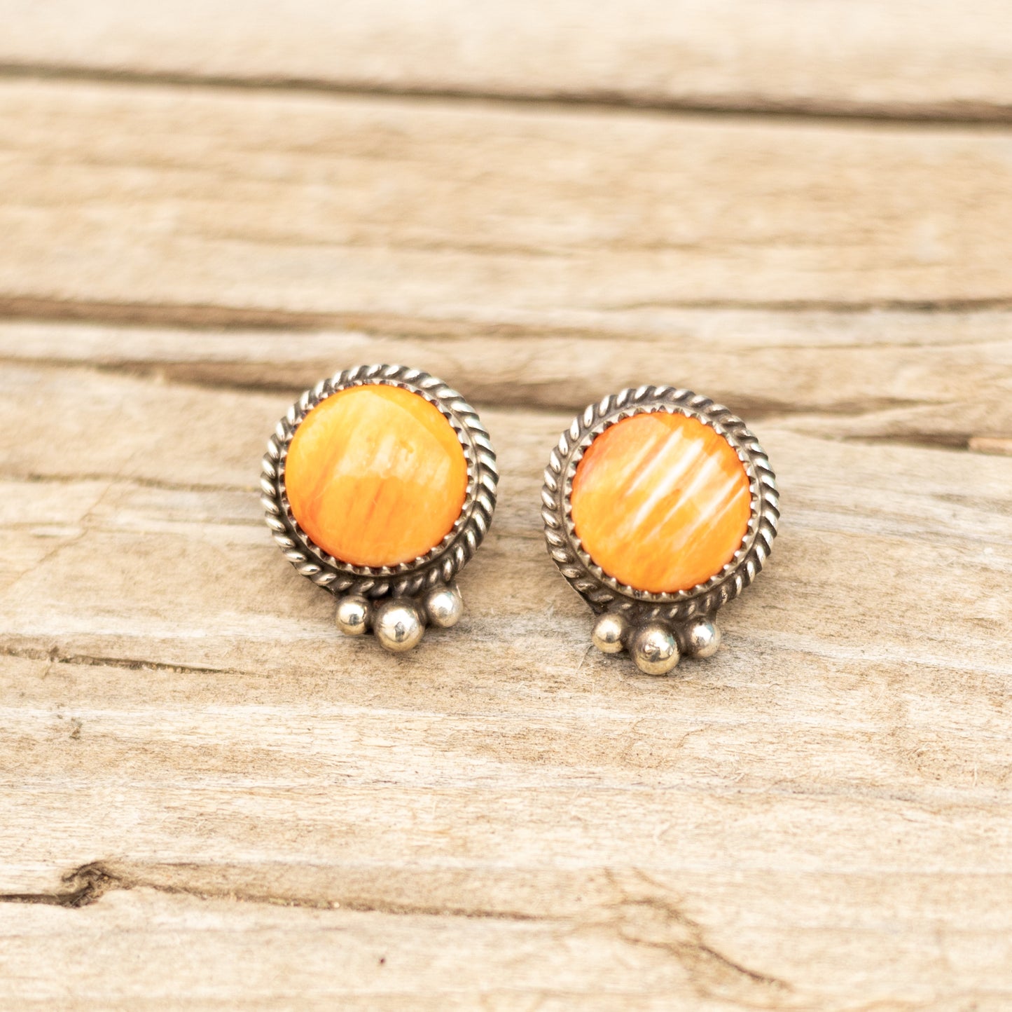 Small Orange Spiny Oyster Studs
